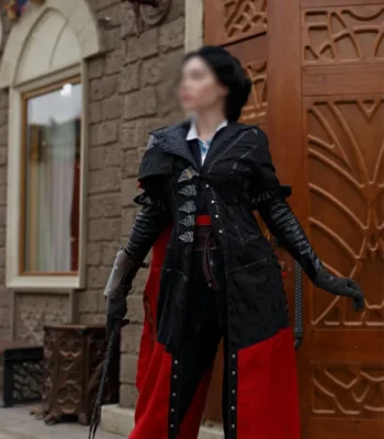 Assassin’s Creed Evie Frye Black and Red Coat
