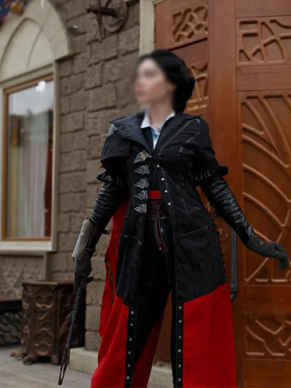 Assassin’s Creed Evie Frye Black and Red Coat