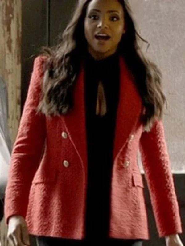 Batwoman Sophie Moore S02 Red Blazer
