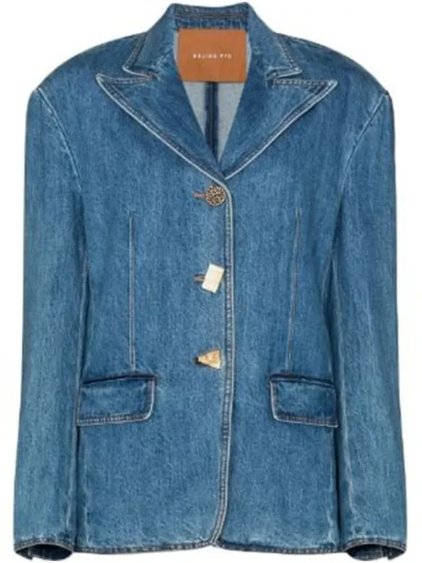 Black Mirror S06 Annie Murphy Blue Blazer