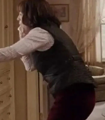 Jamie Lee Curtis Christmas with the Kranks Quilted Vest