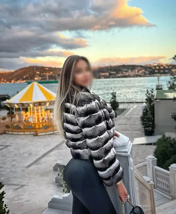 Cordelia Comfortable Chinchilla Fur Jacket