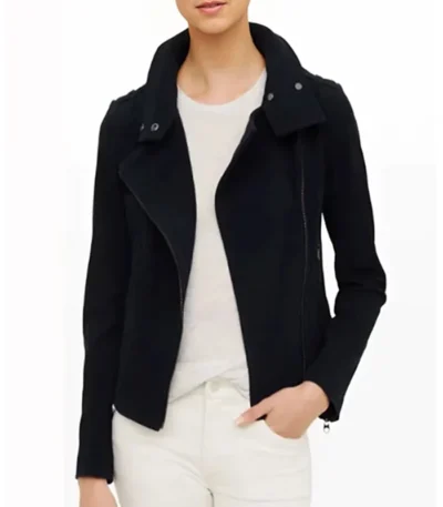 DCs Legends Of Tomorrow S04 EP01 Sara Lance Jacket