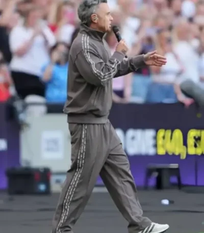 Half-Time Show 2026 Robbie Williams Tracksuit