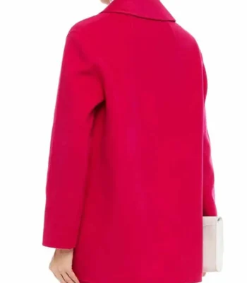 9-1-1 S04 Jennifer Love Hewitt Pink Coat