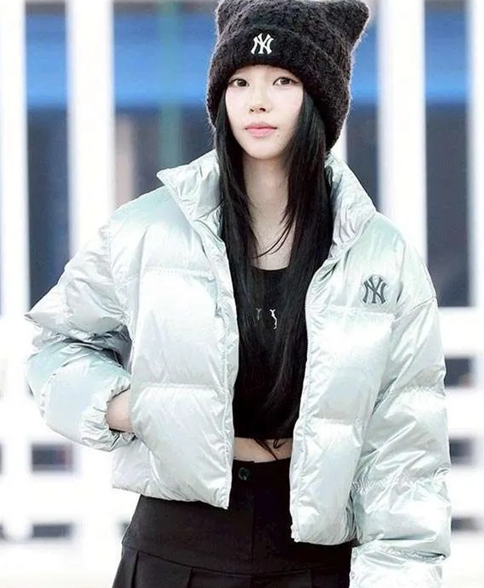 Karina aespa Live Tour Puffer Jacket Karina aespa Live Tour Puffer Jacket