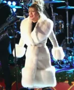 Kelly Clarkson Rockefeller Center Christmas Tree Coat