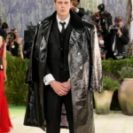 Met Gala 2026 Bill Skarsgard Black Leather Coat
