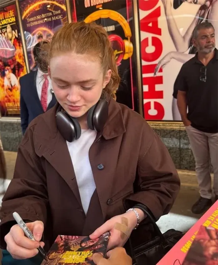 NYC 2026 Spider Man Brand New Day Sadie Sink Brown Jacket NYC 2026 Spider Man Brand New Day Sadie Sink Brown Jacket