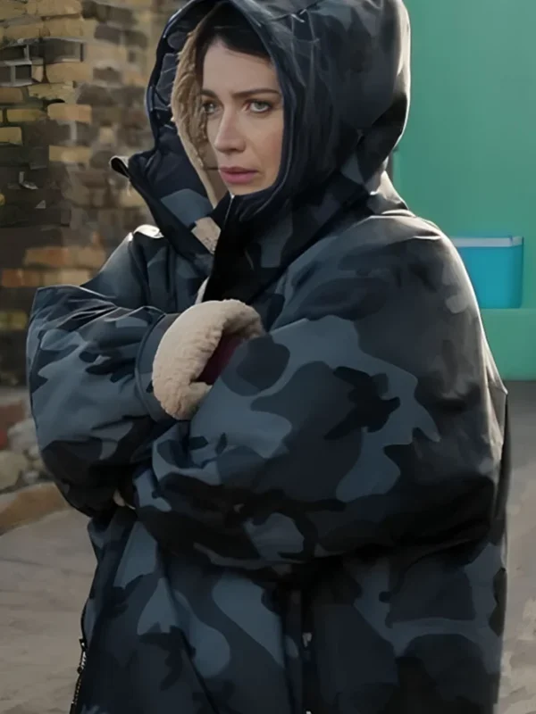 Bad Sisters S02 Eve Hewson Camo Jacket