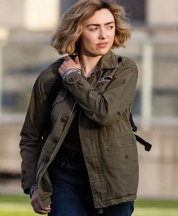 School Spirits S03 Maddie Nears Green Jacket