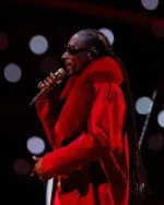 Snoop Dogg Halftime Show Christmas 2025 Red Coat