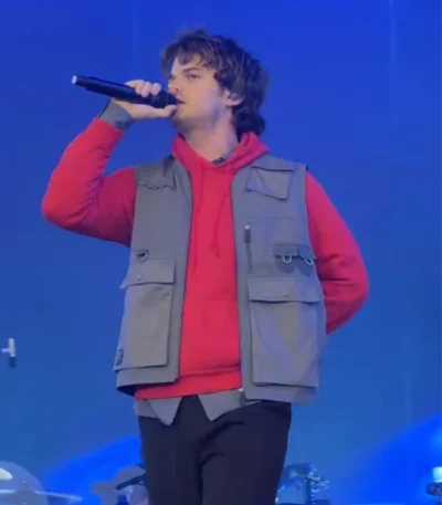 Stranger Things Joe Keery Outside Land Concert Vest