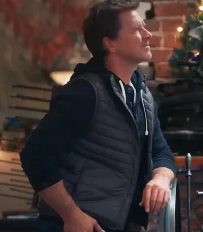 Timeless Tidings of Joy Paul Greene Vest