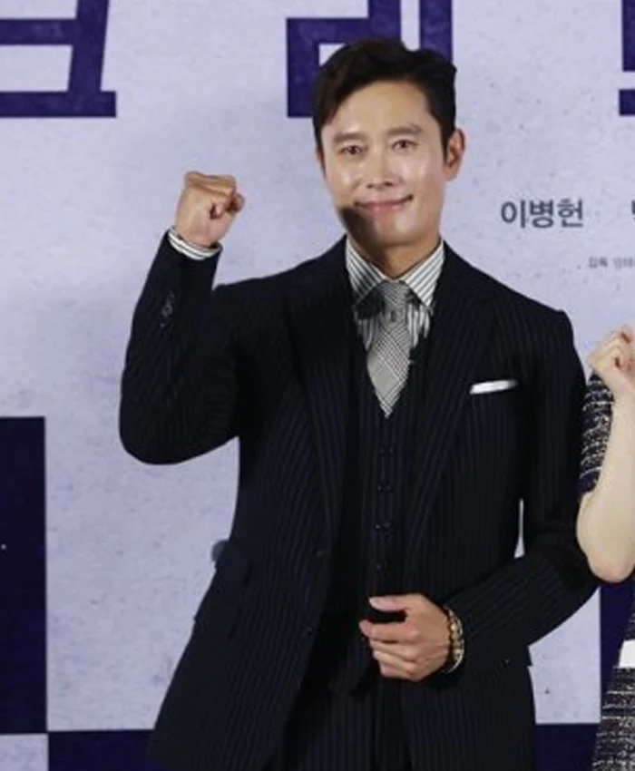 Young-tak Movie Premier Concrete Utopia Black Suit Young-tak Movie Premier Concrete Utopia Black Suit