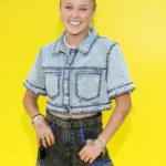 The Snap­pys Awards Jo­Jo Si­wa Denim Jack­et