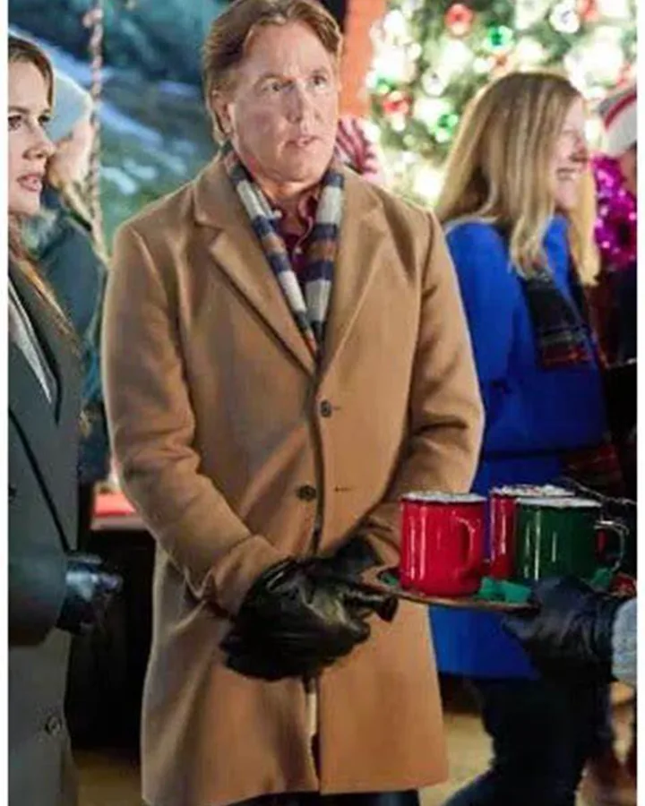 2023 Navigating Christmas Lochlyn Munro Long Brown Coat 2023 Navigating Christmas Lochlyn Munro Long Brown Coat