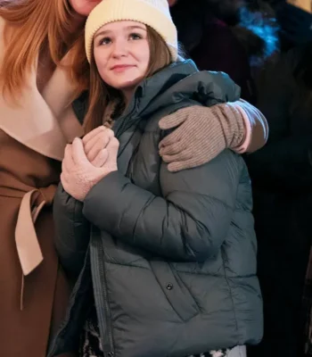Alix West Lefler My Life with the Walter Boys S02 Puffer Jacket