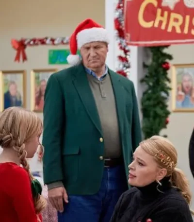 Bob Haul out the Holly: Lit Up Green Blazer