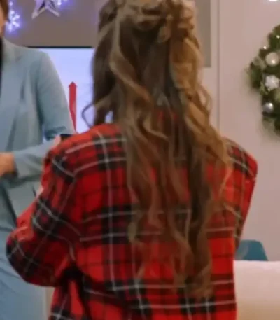 Destination Christmas 2022 Eva Tavares Red Blazer