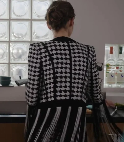 Emily In Paris S03 Lily Collins Houndstooth Jacket