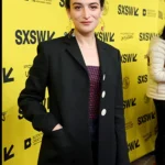 Everything Everywhere All at Once Premiere Jenny Slate Black Coat