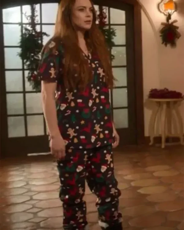 Falling For Christmas Lindsay Lohan Pyjamas