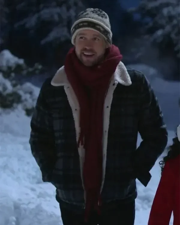 Falling for Christmas Chord Overstreet Coat