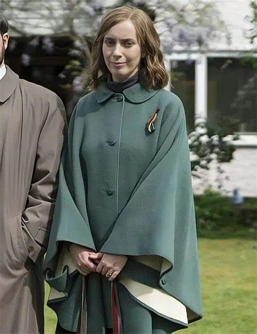 Fiona Everyone Else Burns 2023 Green Coat Fiona Everyone Else Burns 2023 Green Coat