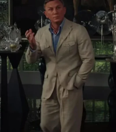 Glass Onion: A Knives Out Mystery Daniel Craig Suit