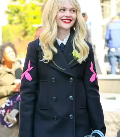 Gossip Girl S02 Emily Alyn Lind Black Coat