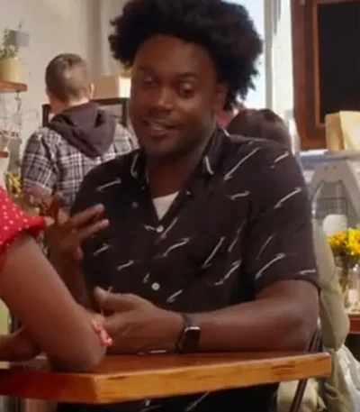 Grand Crew S02 Echo Kellum Black Shirt