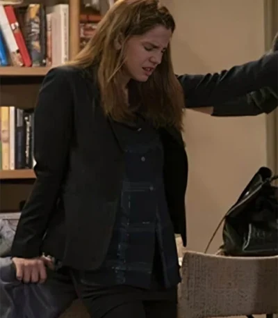 Inventing Anna Vivian Kent Black Blazer Coat