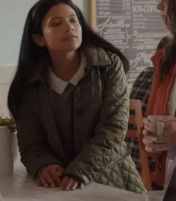 Jackie Howard My Life with the Walter Boys S01 Quilted Jacket