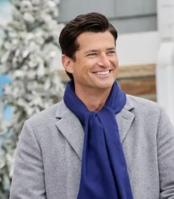 Jared Haul out the Holly: Lit Up Grey Long Coat