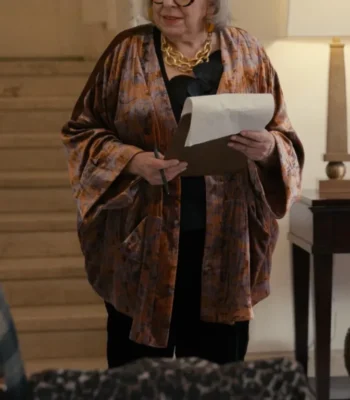 Jayne Houdyshell Only Murders in the Building S01 EP09 Coat