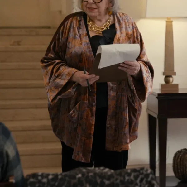 Jayne Houdyshell Only Murders in the Building S01 EP09 Coat