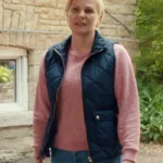 Jennifer Robertson Ginny and Georgia S03 Blue Puffer Vest