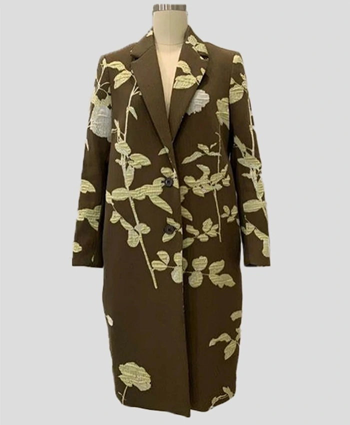 Julia Garner Inventing Anna S01 EP04 Floral Trench Coat Julia Garner Inventing Anna S01 EP04 Floral Trench Coat