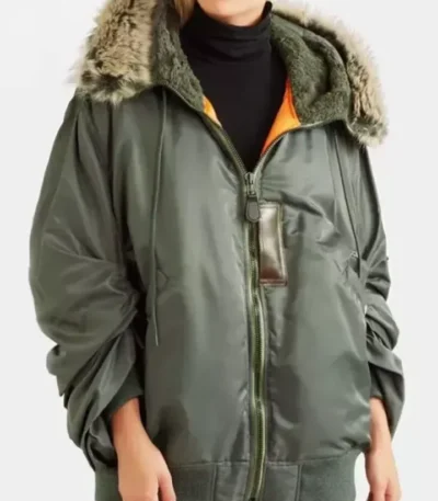 Love Life Sara Yang Green Parka Hooded Jacket