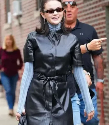 Mabel Mora Only Murders In The Building S05 Black Coat