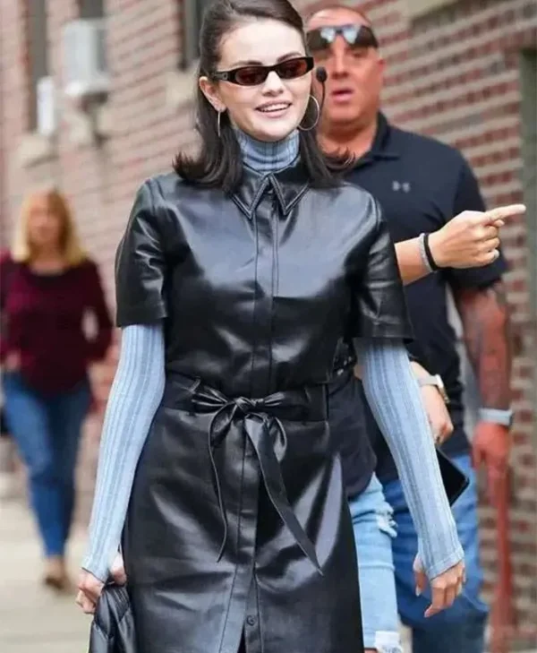 Mabel Mora Only Murders In The Building S05 Black Coat