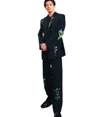 One Piece S02 Promotion Mackenyu Black Suit