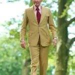 Maestro 2023 Bradley Cooper Suit