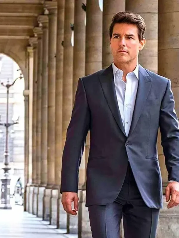Mission Impossible Fallout 06 Tom Cruise Peak Collar Suit