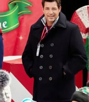 Ms. Christmas Comes To Town Brennan Elliott Black Wool Coat
