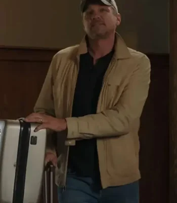 My Life with the Walter Boys S01 Marc Blucas Beige Jacket
