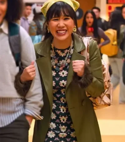 Never Have I Ever S03 Eleanor Wong Green Coat