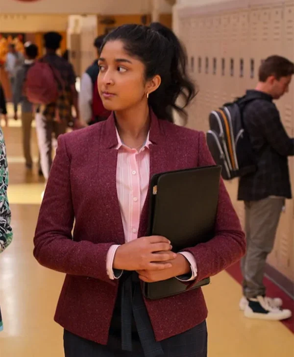 Never have I Ever S04 Devi Vishwakumar Maroon Blazer