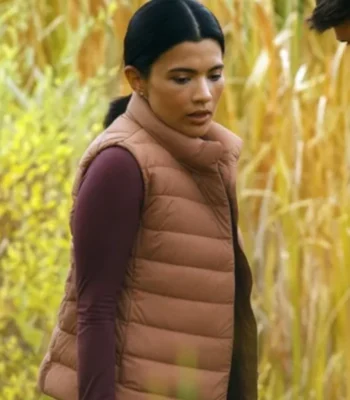 Nikki Rodriguez My Life With The Walter Boys S02 Brown Vest